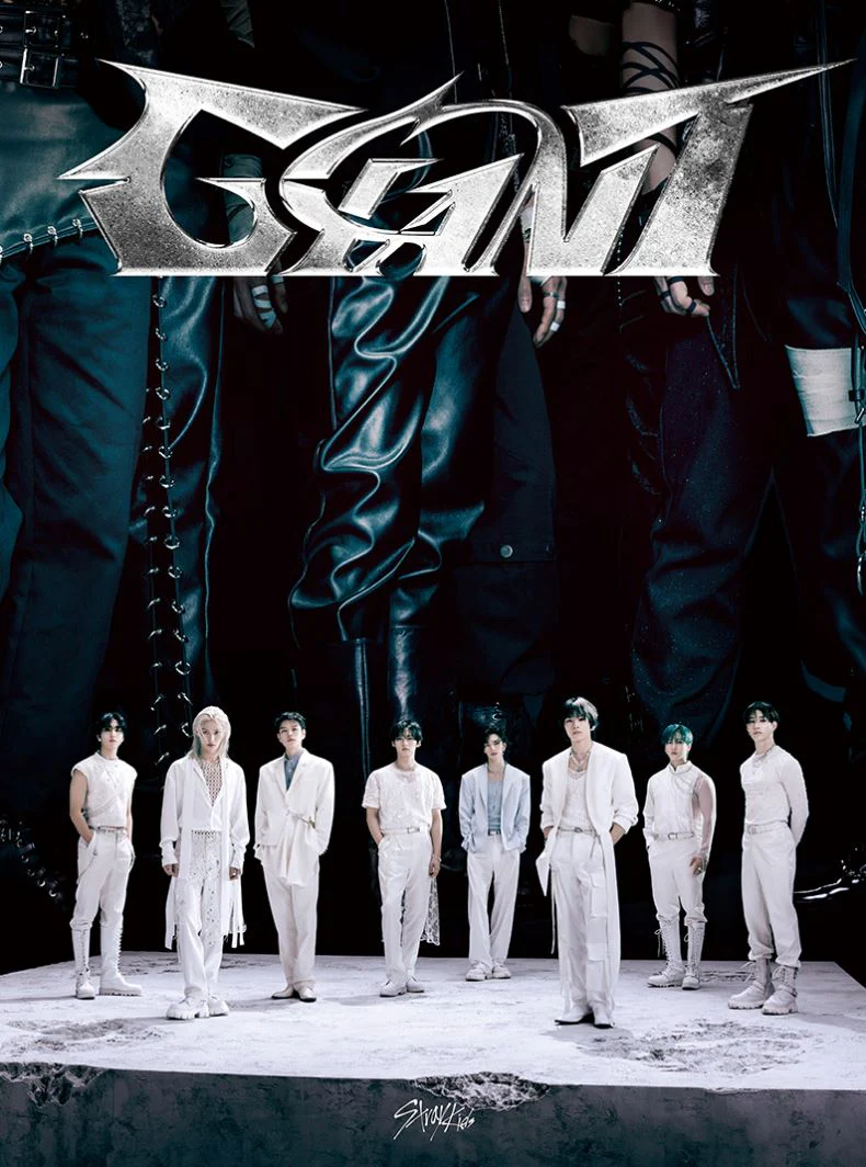 STRAY KIDS - GIANT - Image 5