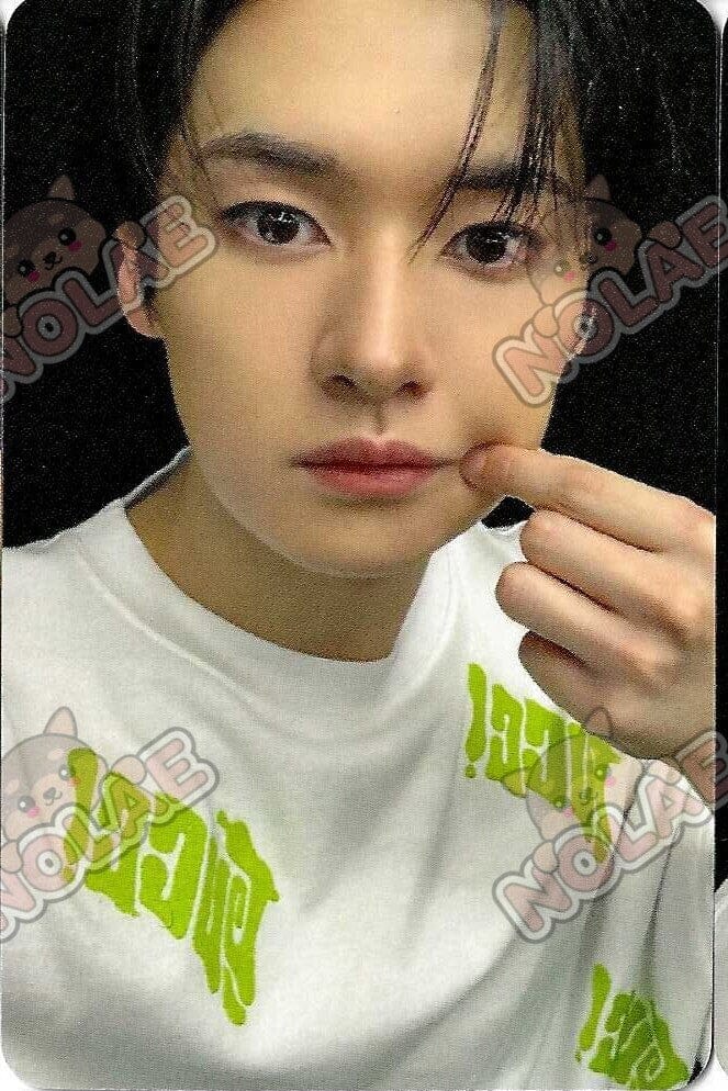 STRAY KIDS - KARMA - POB APPLE MUSIC PHOTOCARD - Image 3